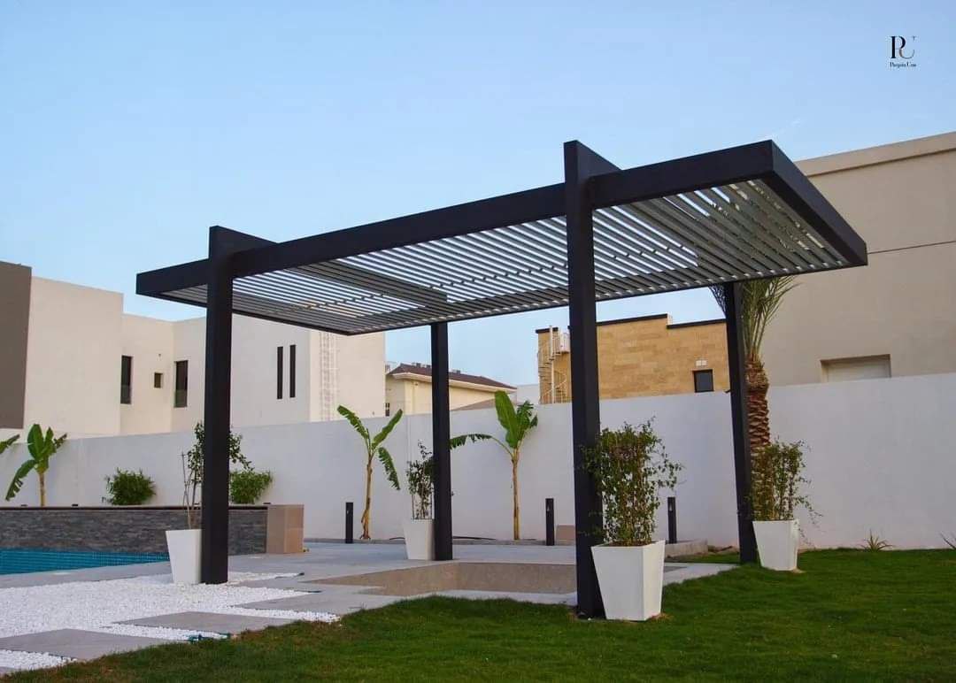 برجولة لحديقة منزلية - تصميم عصري