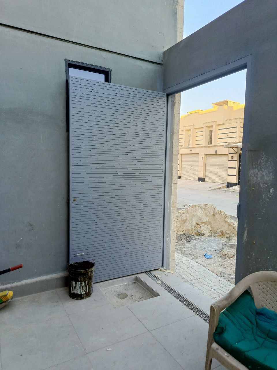 باب حديدي مقاوم للحريق